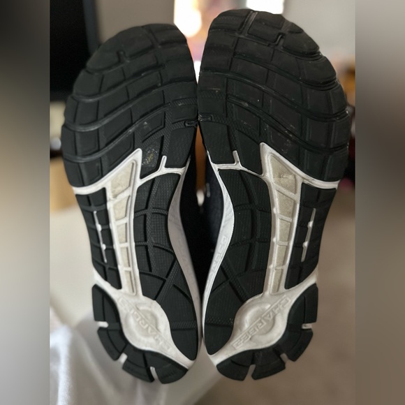 Under Armour Charged Escape Sneakers - Picture 5 of 5